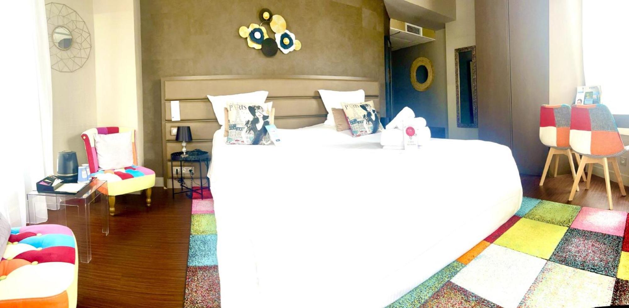 Kyriad Restaurant Centre Spa Vichy Eksteriør billede
